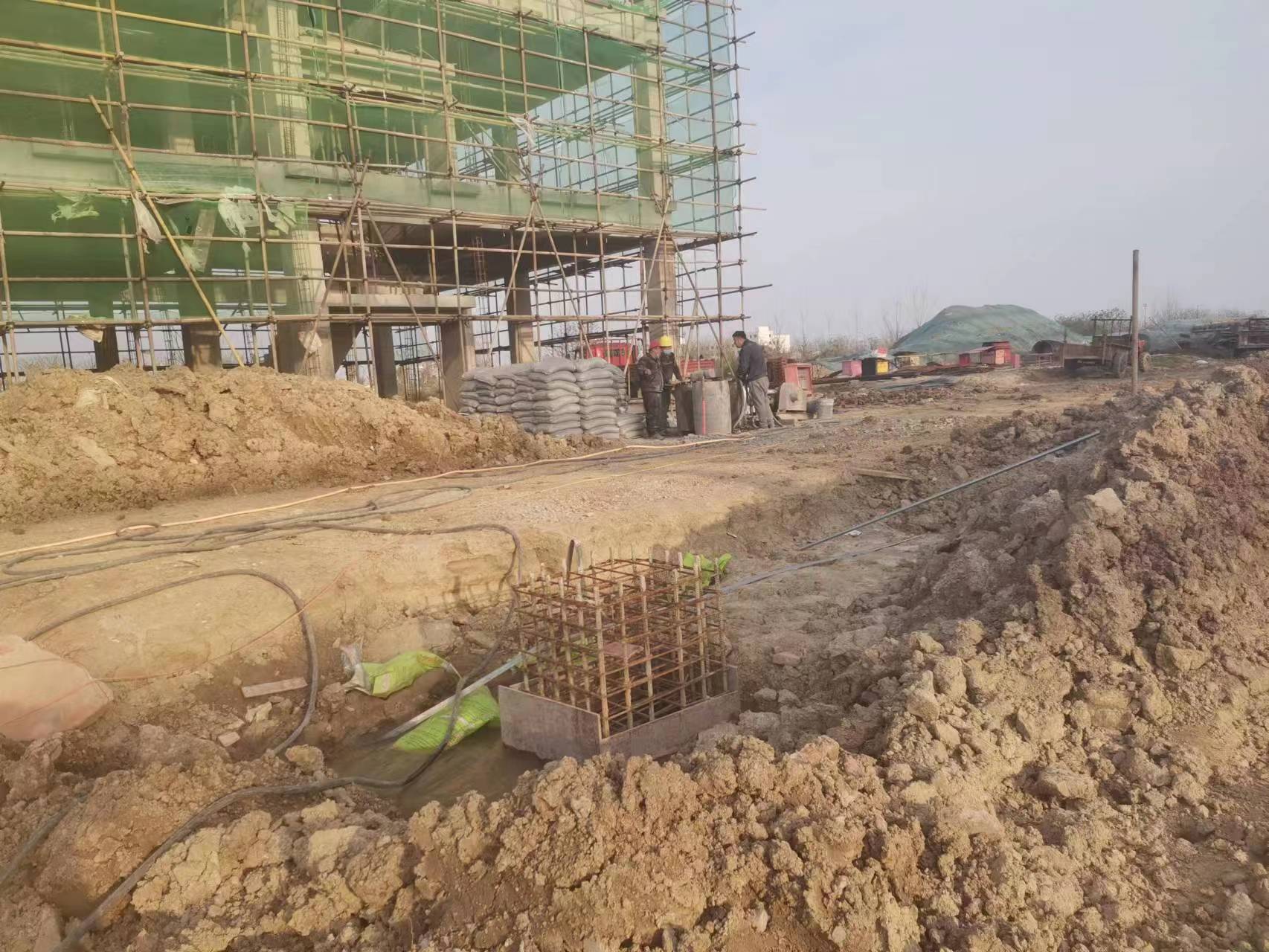 塔洋镇当桥梁出现裂缝的时候应该及时加固修补